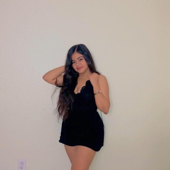 hellenvanessa